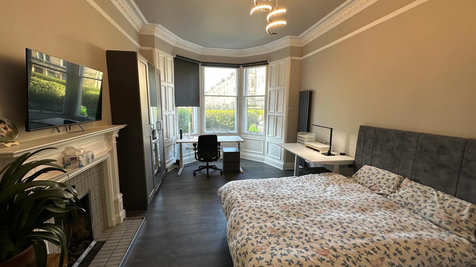 Apartment Stylish 3 Bed 2 Bath Ground Floor Main Door Flat In Marchmont *