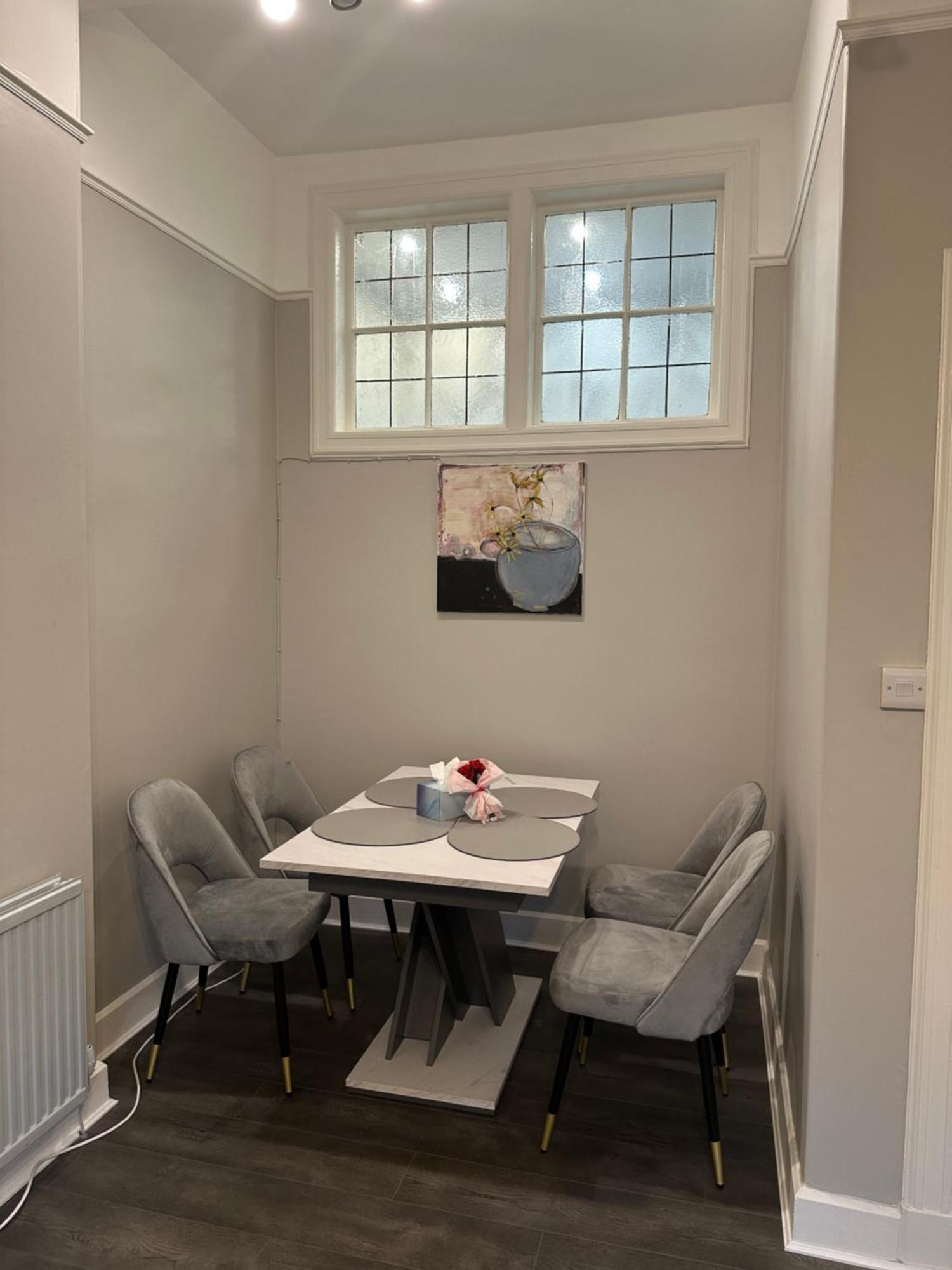 Stylish 3 Bed 2 Bath Ground Floor Main Door Flat In Marchmont Apartment *