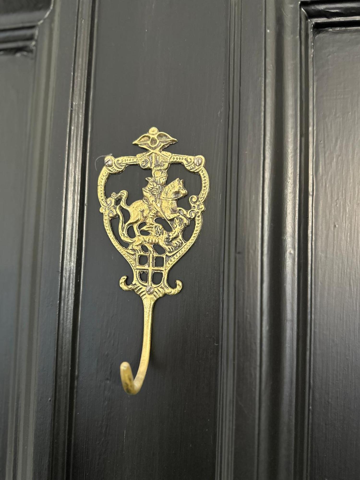 Stylish 3 Bed 2 Bath Ground Floor Main Door Flat In Marchmont Edinburgh