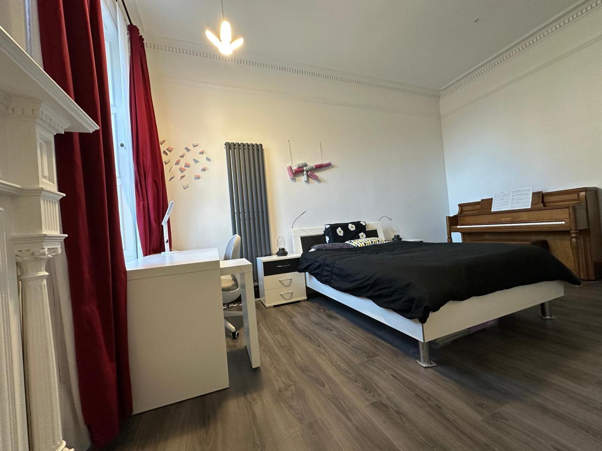 Stylish 3 Bed 2 Bath Ground Floor Main Door Flat In Marchmont Apartment Edinburgh